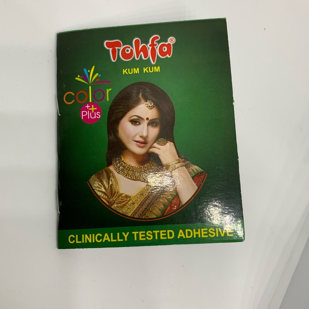 Medium size bindi